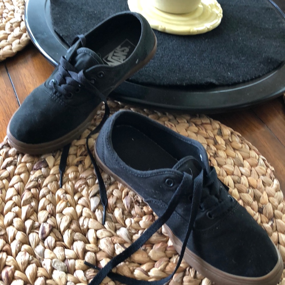 VANS size youth 5.5. Perfect condition